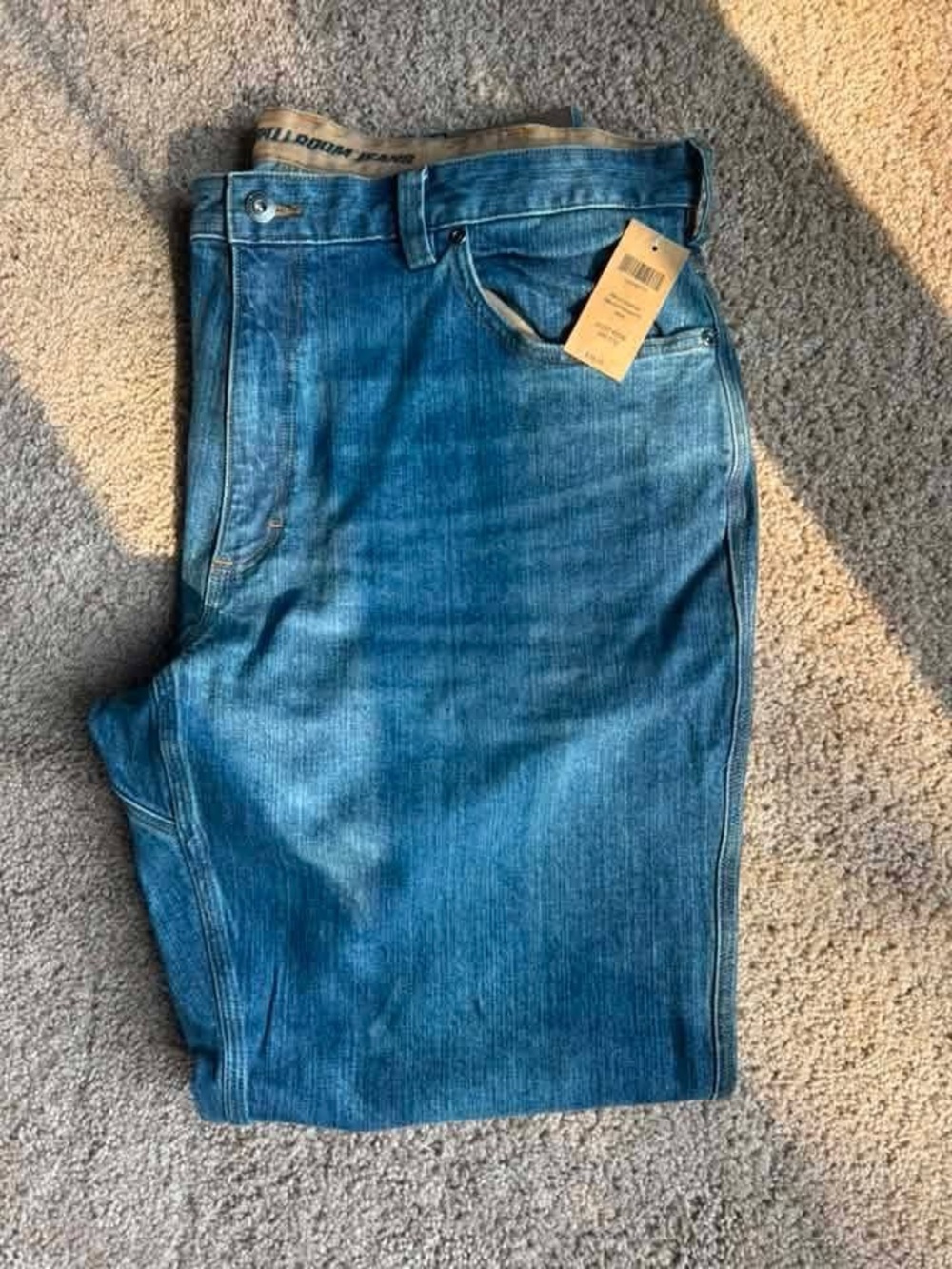 Duluth Trading Co Relaxed Blue Denim Jeans